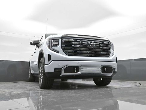New 2026 GMC Sierra 1500 Denali Ultimate image 33