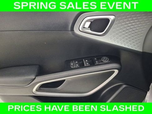 Used 2024 Kia Soul LX w/ Option Group 015 image 14