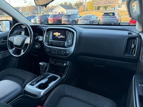 Used 2015 Chevrolet Colorado LT w/ LT Convenience Package image 20