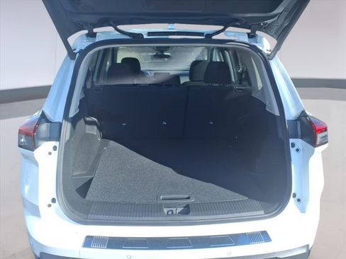 New 2026 Nissan Rogue SV image 9