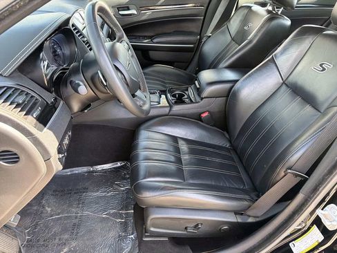 Used 2022 Chrysler 300 S image 20