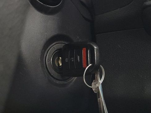 Certified 2022 Honda HR-V LX image 32