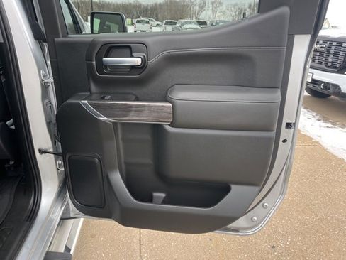 Used 2021 Chevrolet Silverado 1500 LTZ w/ LTZ Premium Package image 47