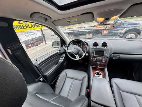 Used 2010 Mercedes-Benz GL 450 4MATIC image 24