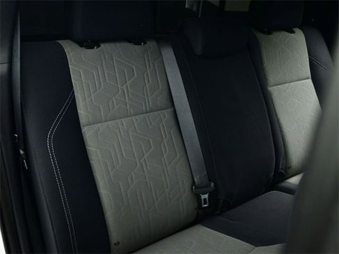 Used 2020 Toyota Tacoma TRD Off-Road image 28