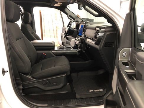 Used 2022 Ford F150 XLT w/ Equipment Group 302A High image 39