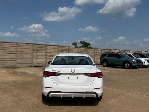 Certified 2024 Nissan Sentra S FWD image 19