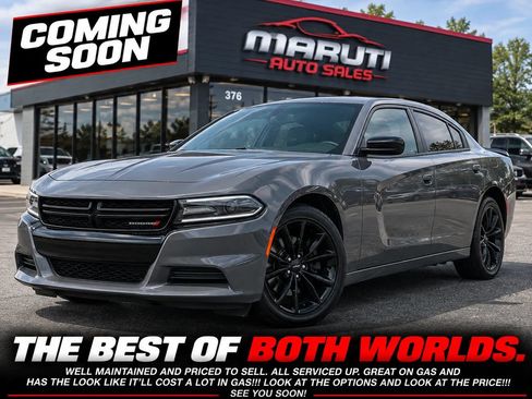 Used 2019 Dodge Charger SXT w/ Blacktop Package AWD/4WD image 1