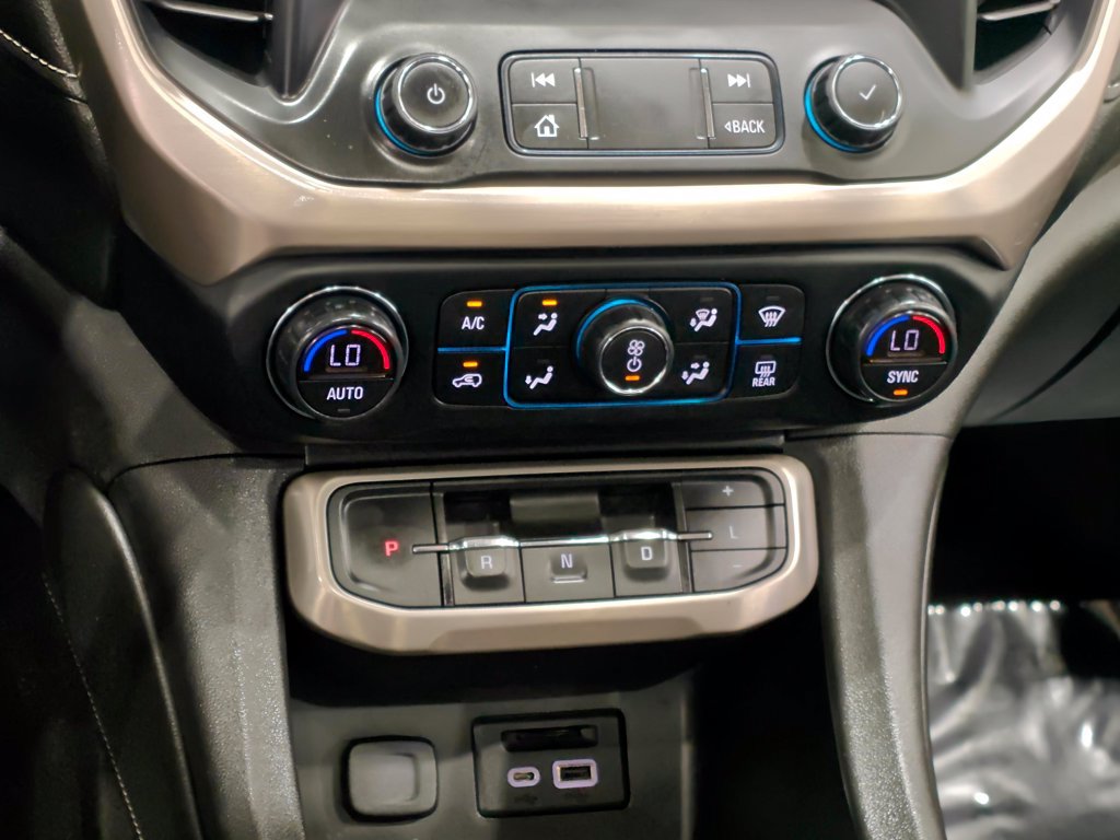 Used 2020 GMC Acadia Denali FWD image 8