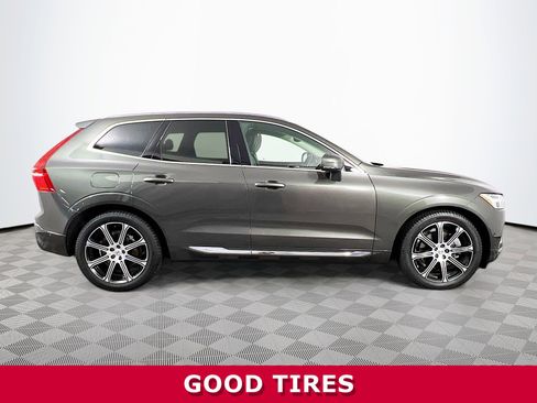 Used 2018 Volvo XC60 T8 Inscription w/ Advanced Package image 34