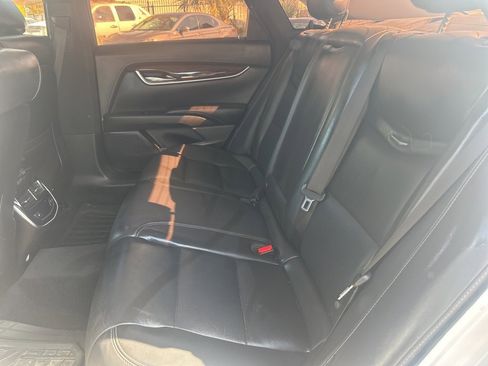 Used 2016 Cadillac XTS Luxury image 9