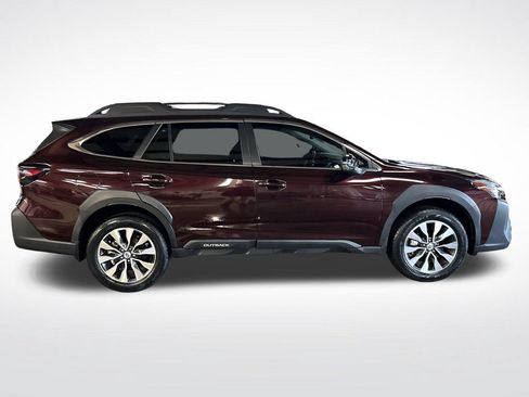 Certified 2024 Subaru Outback Limited AWD/4WD image 7