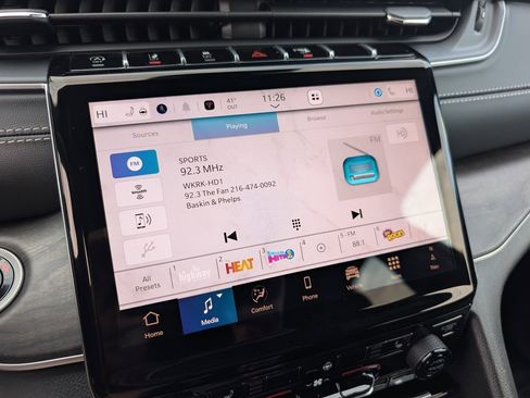 New 2025 Jeep Grand Cherokee L Limited image 26