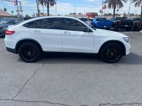 Used 2019 Mercedes-Benz GLC 300 4MATIC Coupe image 4