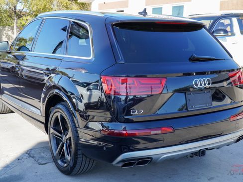Used 2019 Audi Q7 3.0T Prestige w/ Prestige Package image 4