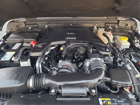 Used 2018 Jeep Wrangler Rubicon image 27