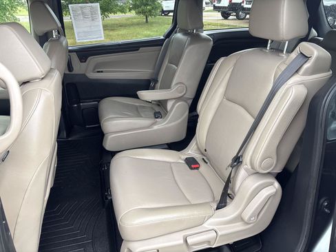 Used 2019 Honda Odyssey EX-L image 10