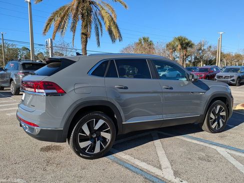 New 2026 Volkswagen Atlas Cross Sport SEL AWD/4WD image 6