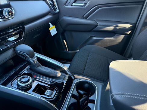 New 2026 GMC Canyon Elevation w/ LPO, Sports Bar Package image 30