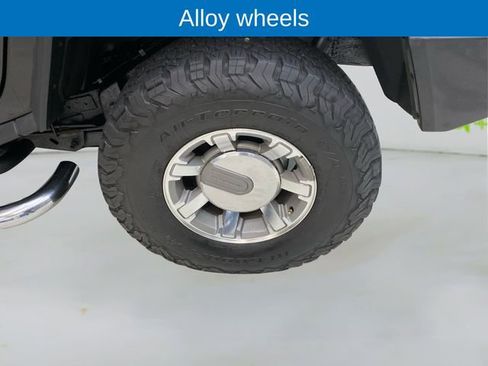 Used 2008 HUMMER H2 Luxury image 16