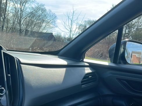 Certified 2025 Subaru Crosstrek 2.5i Sport AWD/4WD image 19