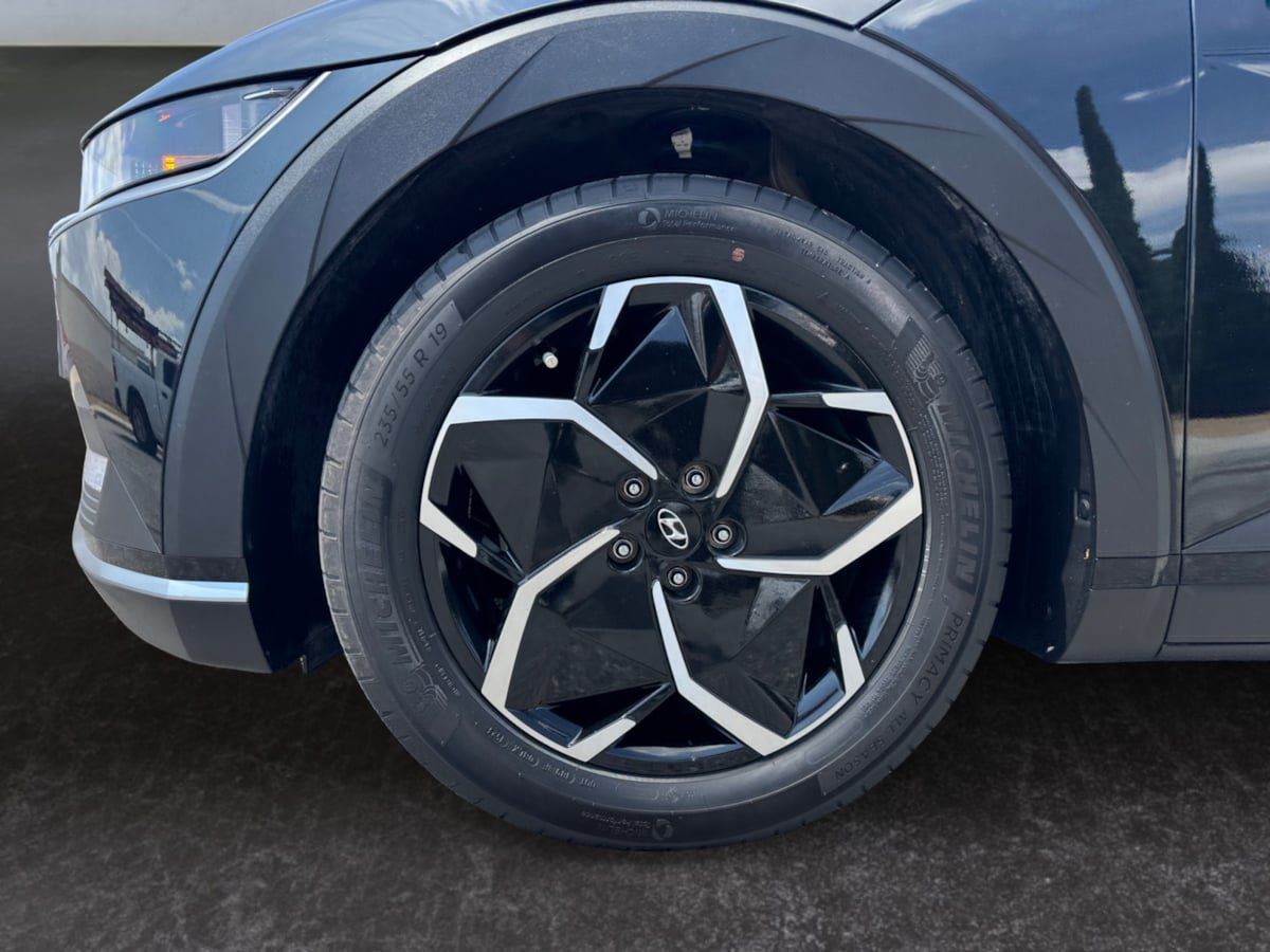Used 2024 Hyundai Ioniq 5 SEL RWD image 9