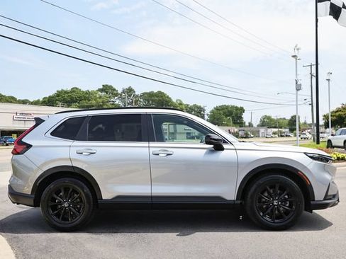 Used 2023 Honda CR-V Sport image 11