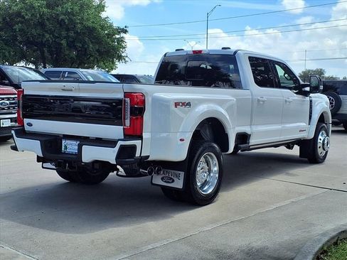 New 2026 Ford F450 Platinum image 4