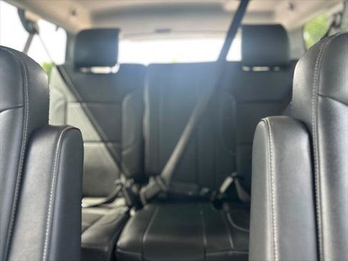Used 2019 Chevrolet Suburban LT AWD/4WD image 16
