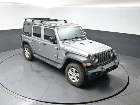 Used 2020 Jeep Wrangler Unlimited Sport S image 15