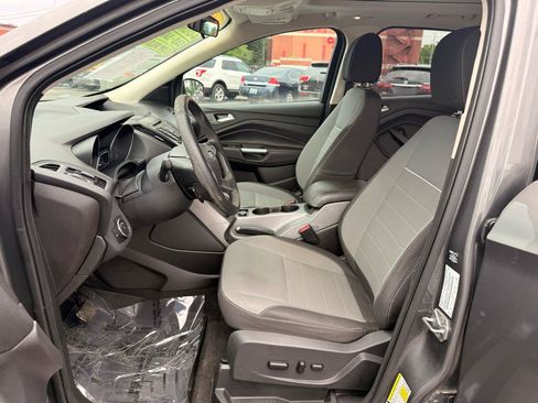 Used 2014 Ford Escape SE FWD image 9
