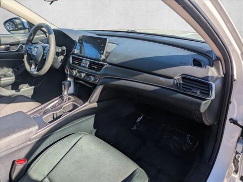 Used 2019 Honda Accord LX image 17