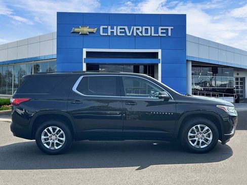 Certified 2019 Chevrolet Traverse LT AWD/4WD image 5