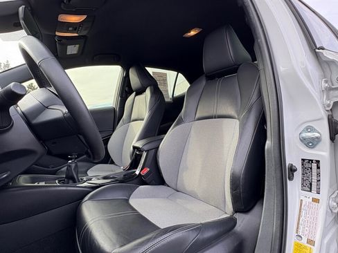 Used 2022 Toyota Corolla XSE image 14