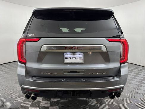 Used 2023 GMC Yukon Denali image 5