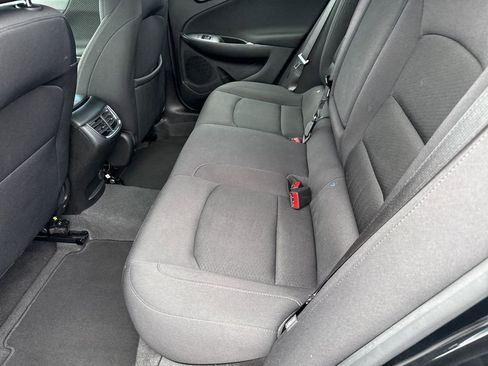 Used 2023 Chevrolet Malibu LT FWD image 27