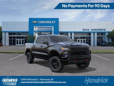 New 2026 Chevrolet Silverado 1500 Custom Trail Boss AWD/4WD image 1