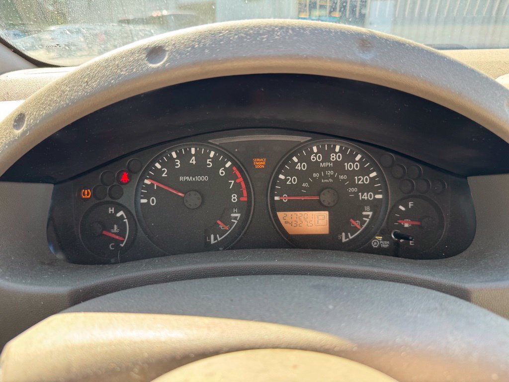 Used 2009 Nissan Frontier SE w/ SE Value Truck Pkg RWD image 18