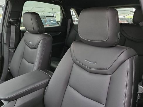 New 2026 Cadillac XT5 Luxury w/ LPO, Floor Liner Package image 11