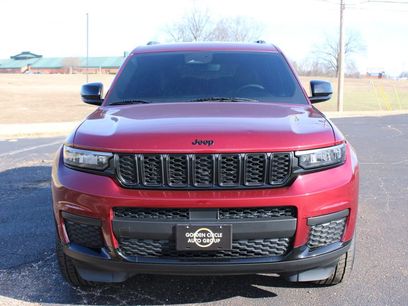 Used 2023 Jeep Grand Cherokee L Laredo