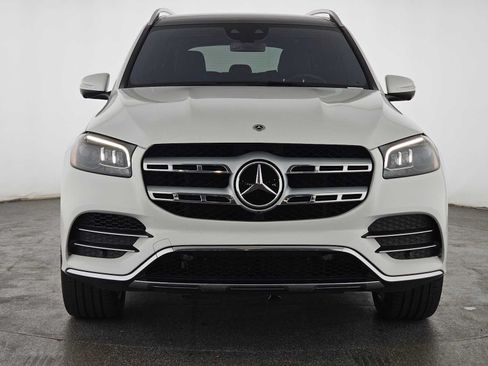 Used 2023 Mercedes-Benz GLS 580 4MATIC image 13