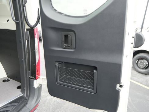 New 2026 Mercedes-Benz Sprinter 2500 image 25