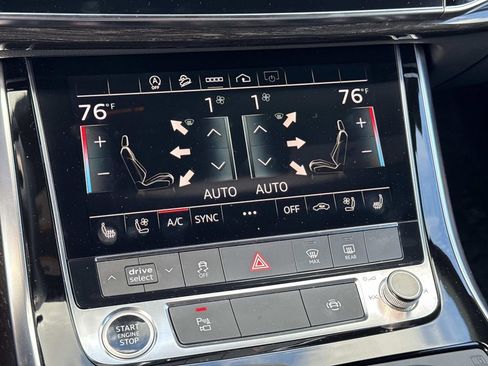 Used 2022 Audi Q8 Premium Plus image 23