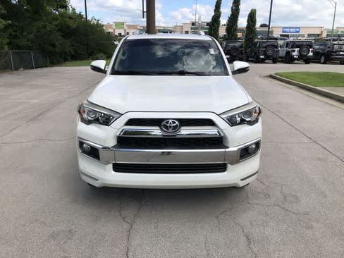 Used 2016 Toyota 4Runner Limited AWD/4WD image 9