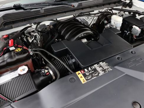 Used 2018 Chevrolet Silverado 1500 LT image 42