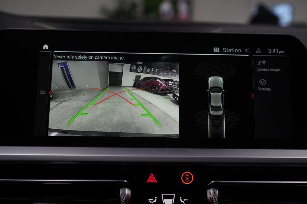 Used 2020 BMW M340i RWD image 16