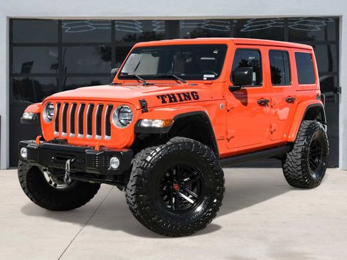 Used 2018 Jeep Wrangler Unlimited Sahara image 1