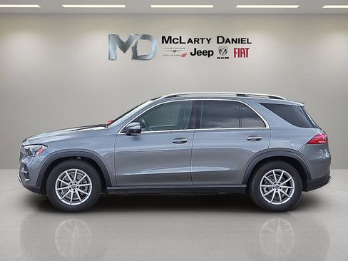 Used 2025 Mercedes-Benz GLE 350 4MATIC image 3