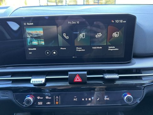 New 2026 Kia Sportage EX w/ EX Panorama Roof Package image 33