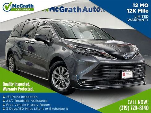 Certified 2025 Toyota Sienna XLE FWD image 1